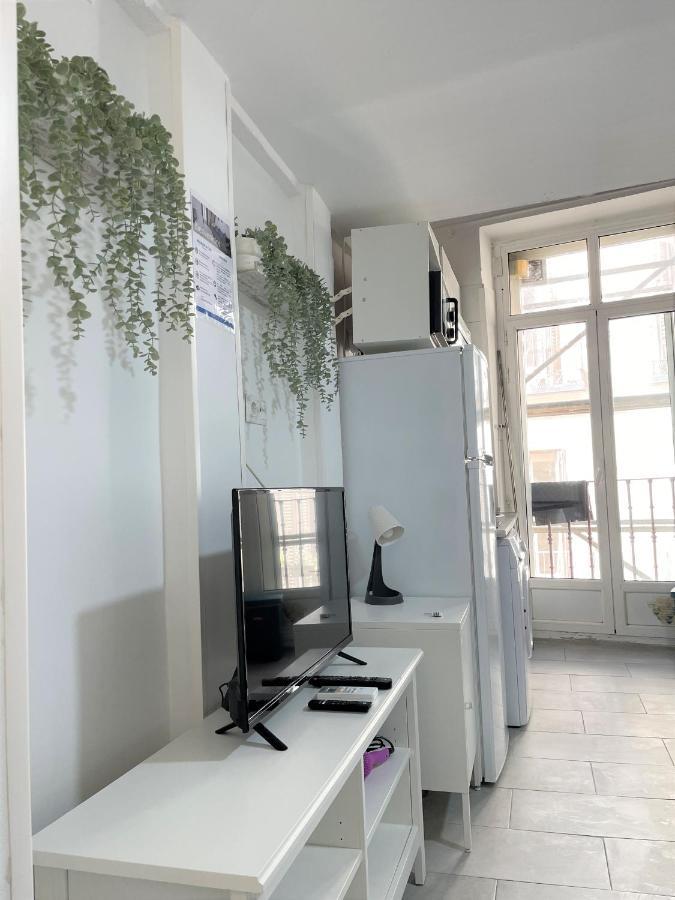 Acogedor Apartamento Con Balcon En El Barrio De Chueca, Gran Via Con Aire Acondicionado Y Calefaccion Мадрид Екстер'єр фото